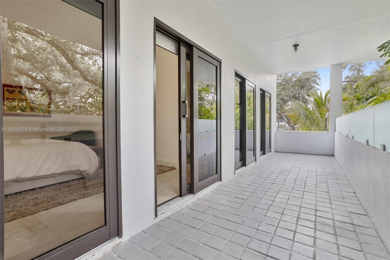 6510 Castaneda St, Coral Gables, FL 33146 Photo