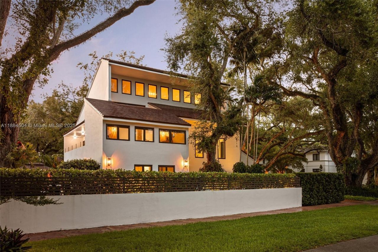 6510 Castaneda St, Coral Gables, FL 33146 Photo