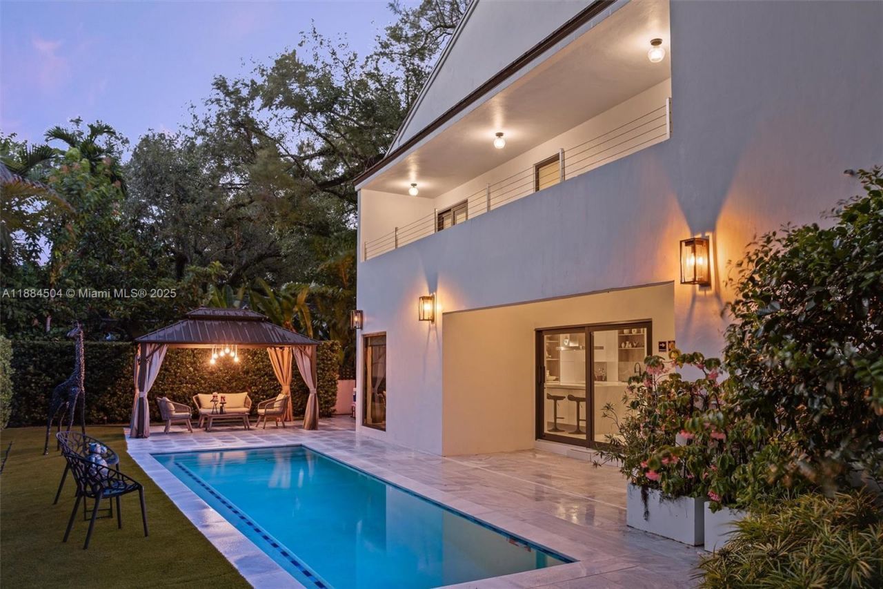 6510 Castaneda St, Coral Gables, FL 33146 Photo