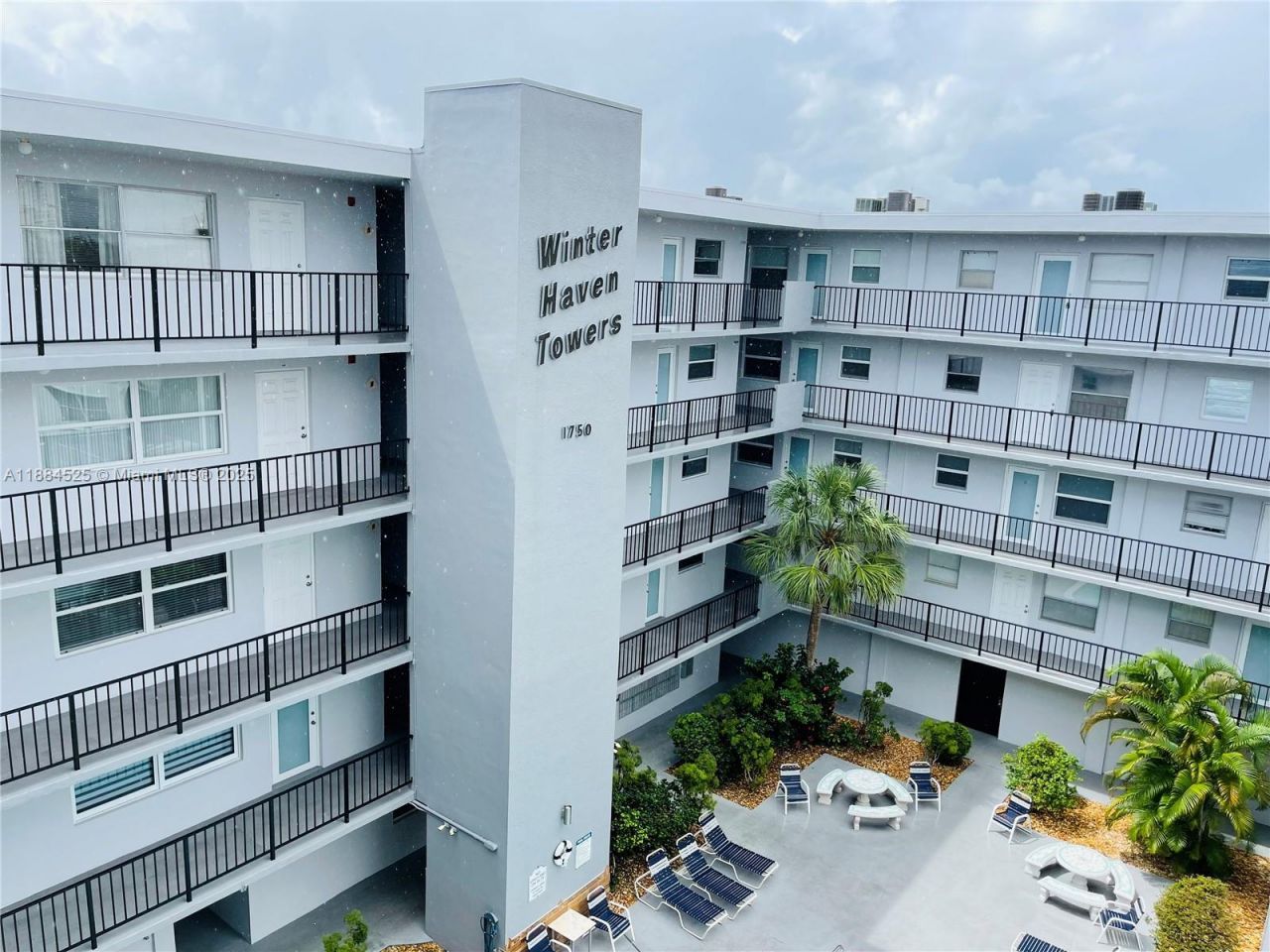 1750 Jefferson St, Unit 502, Hollywood, FL 33020 Photo