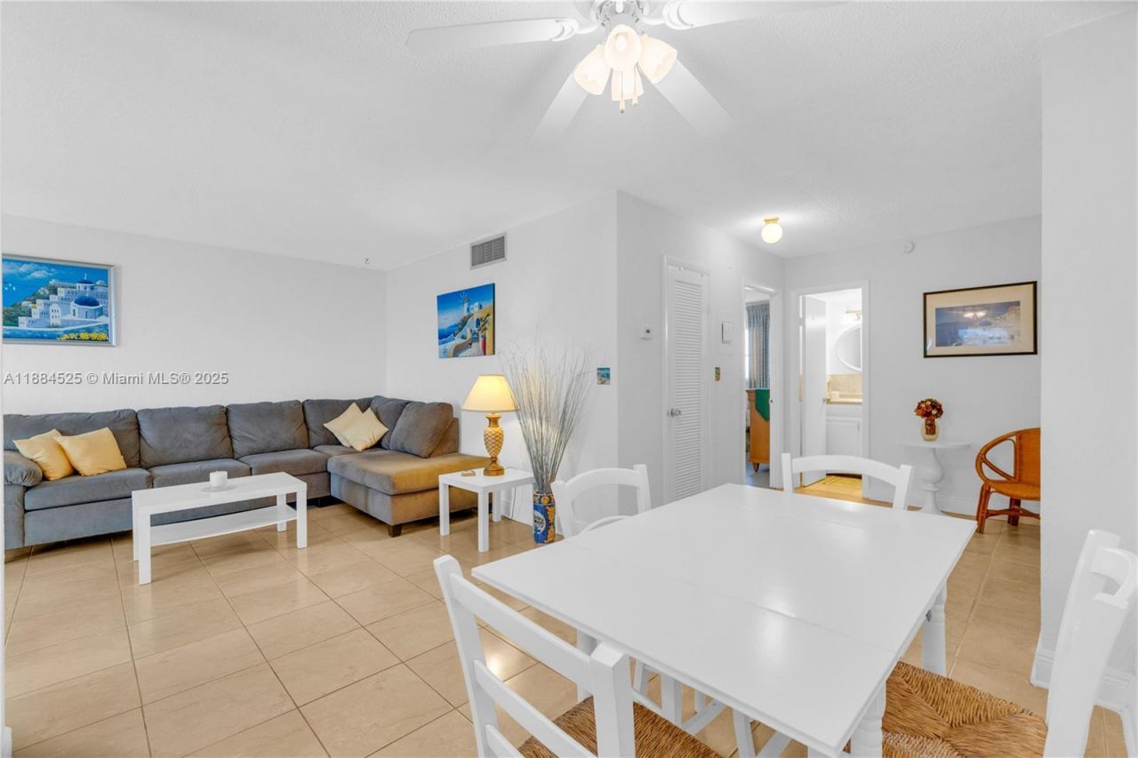 1750 Jefferson St, Unit 502, Hollywood, FL 33020 Photo