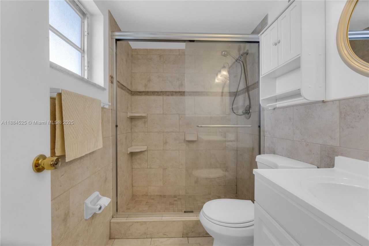 1750 Jefferson St, Unit 502, Hollywood, FL 33020 Photo