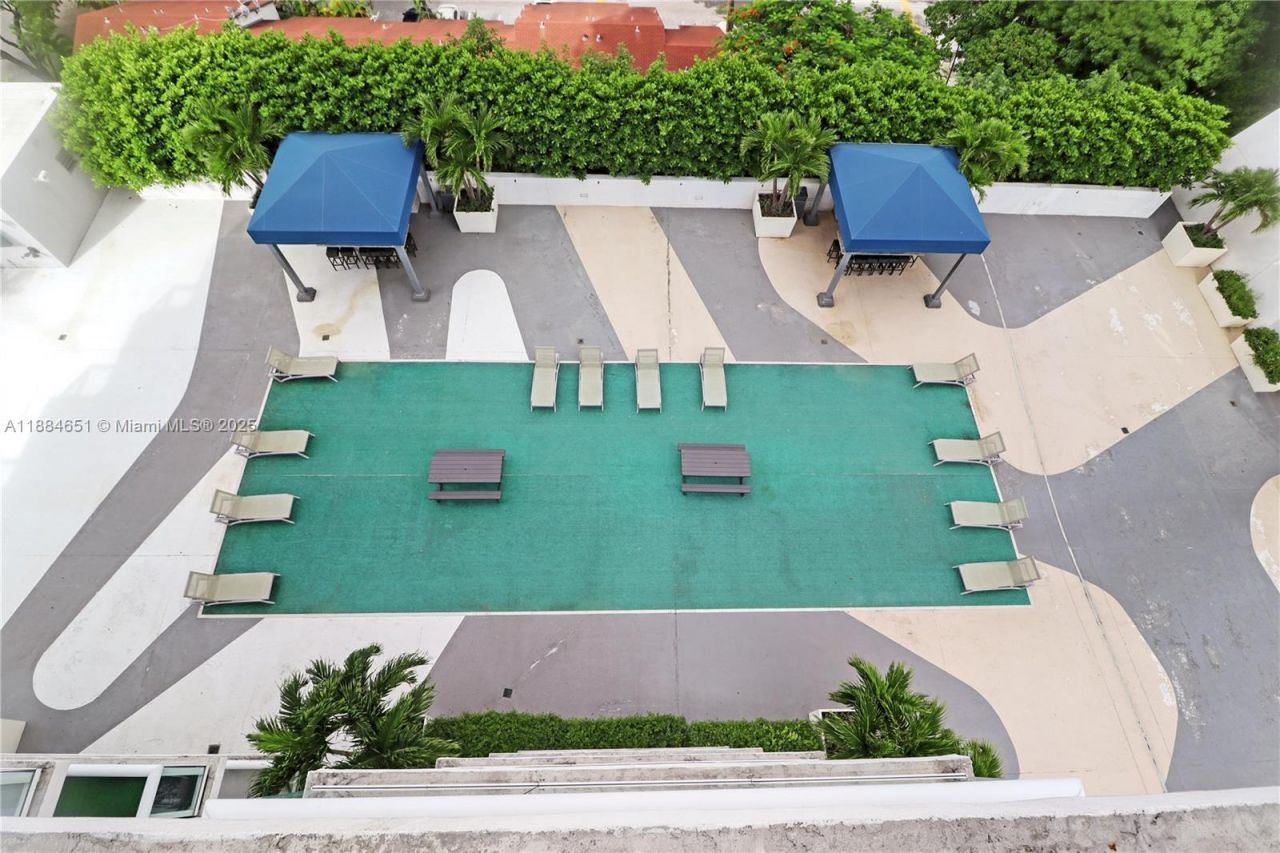 1871 NW S River Dr, Unit 1205, Miami, FL 33125 Photo