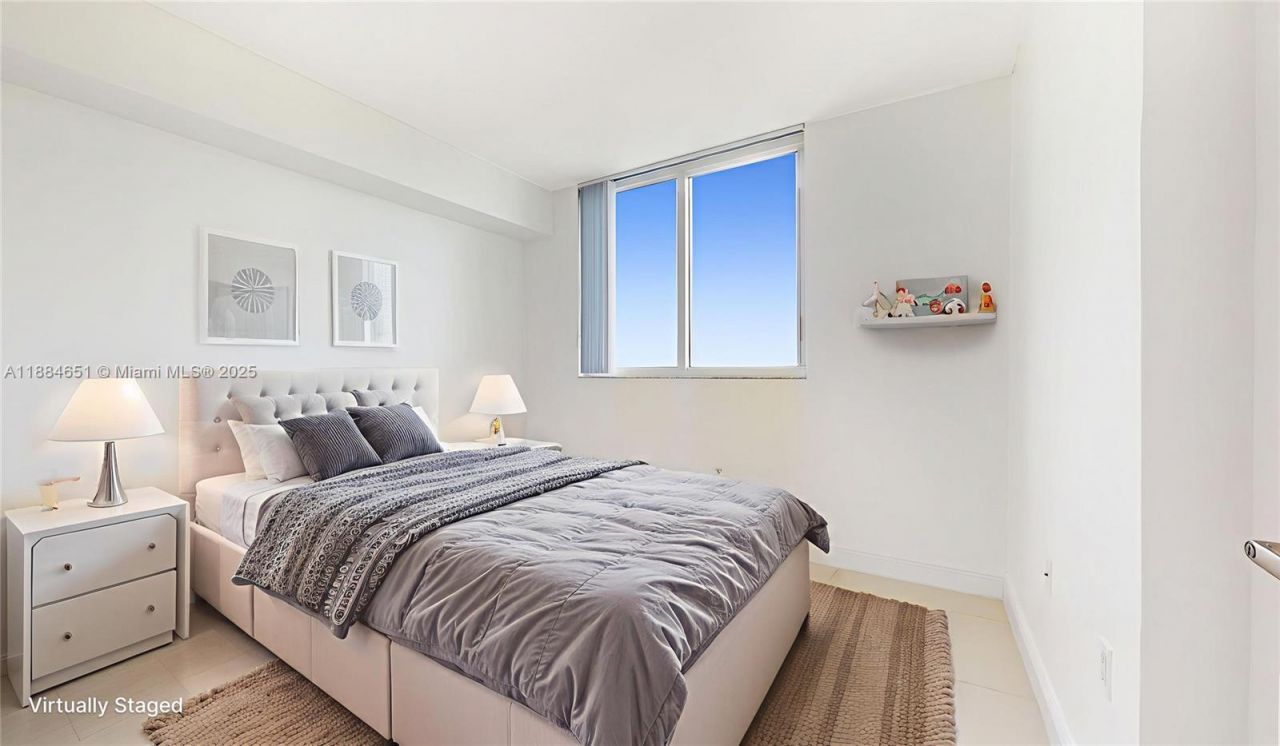 1871 NW S River Dr, Unit 1205, Miami, FL 33125 Photo