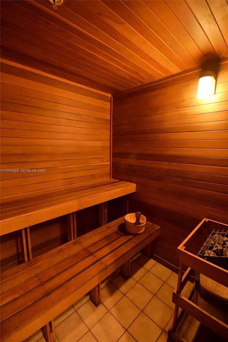 3232 SW 22nd Ter, Unit 1502, Miami, FL 33145 Photo