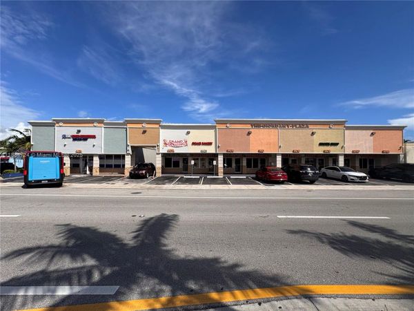 5829 W Hallandale Beach Blvd, Unit 5821B, West Park, FL 33023