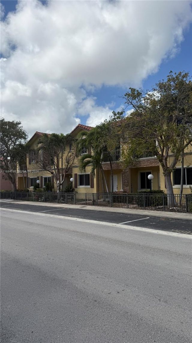 11240 SW 230th Ter, Unit 11240, Miami, FL 33170 Photo