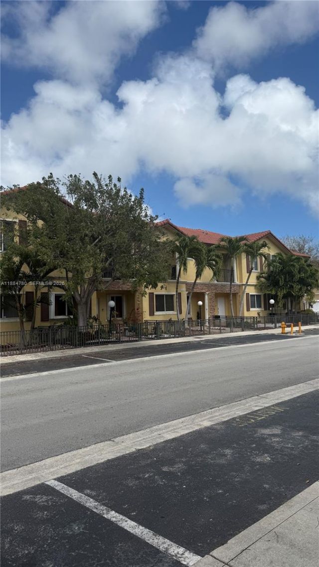 11240 SW 230th Ter, Unit 11240, Miami, FL 33170 Photo