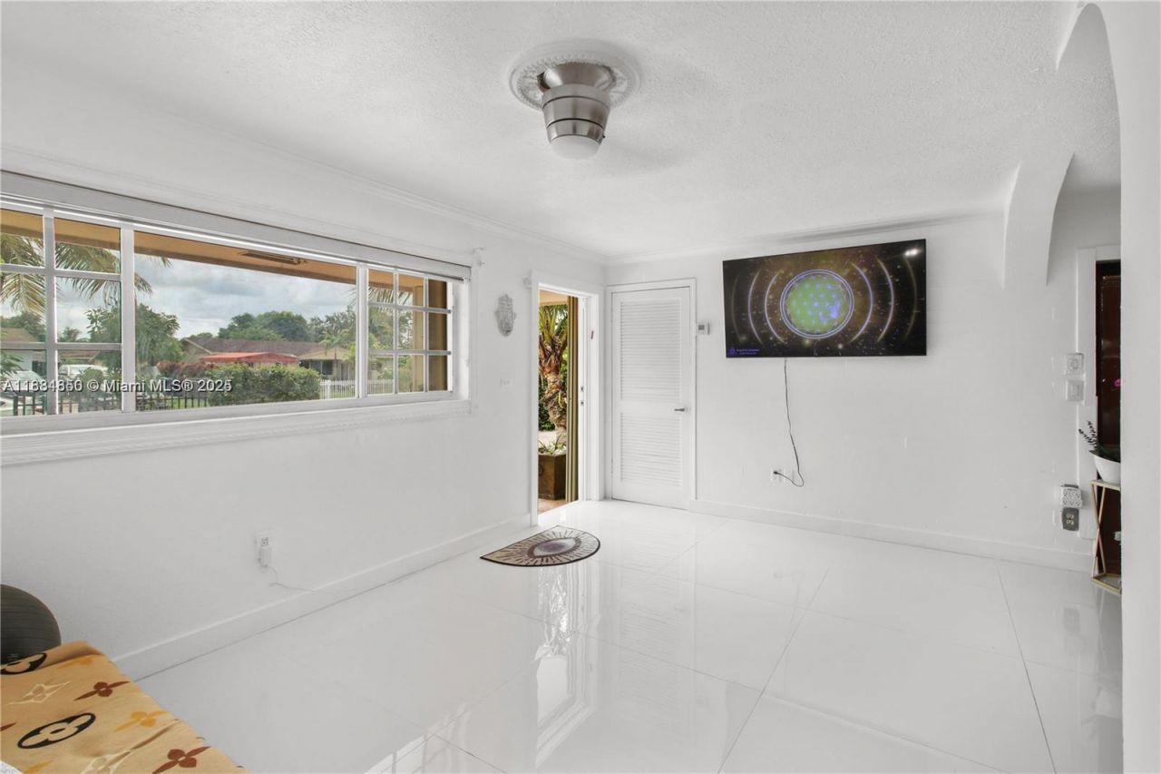 15745 SW 303rd Ter, Homestead, FL 33033 Photo