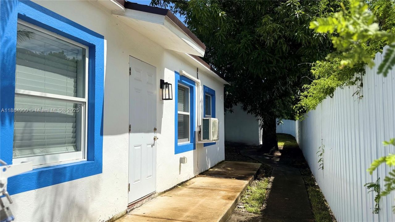 4139 NW 23rd Ave, Miami, FL 33142 Photo