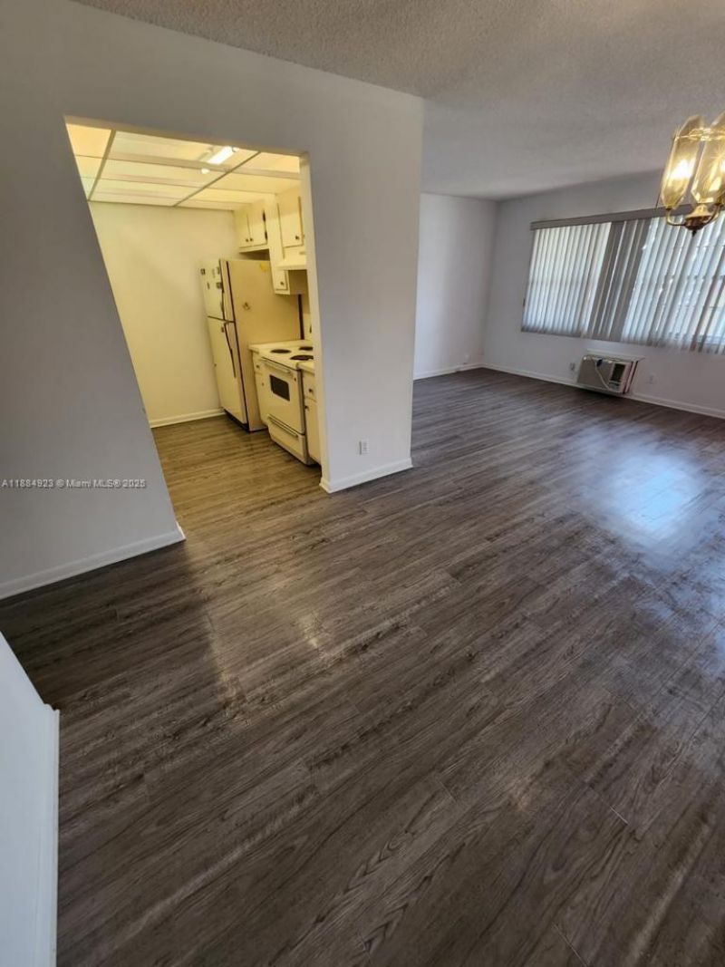 151 SW 134th Way, Unit 212N, Pembroke Pines, FL 33027 Photo