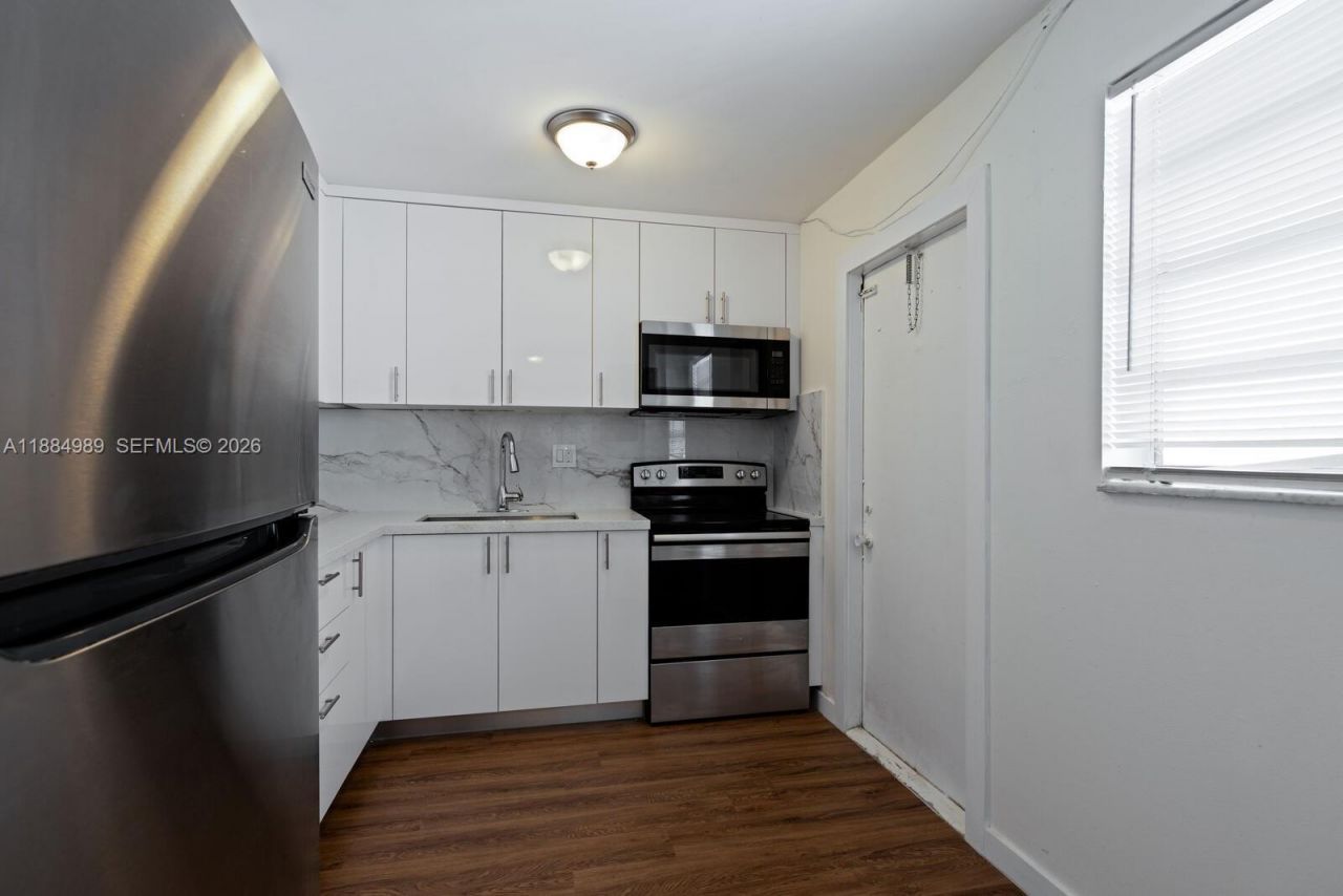 14180 SW 84th St, Unit 407-G, Miami, FL 33183 Photo