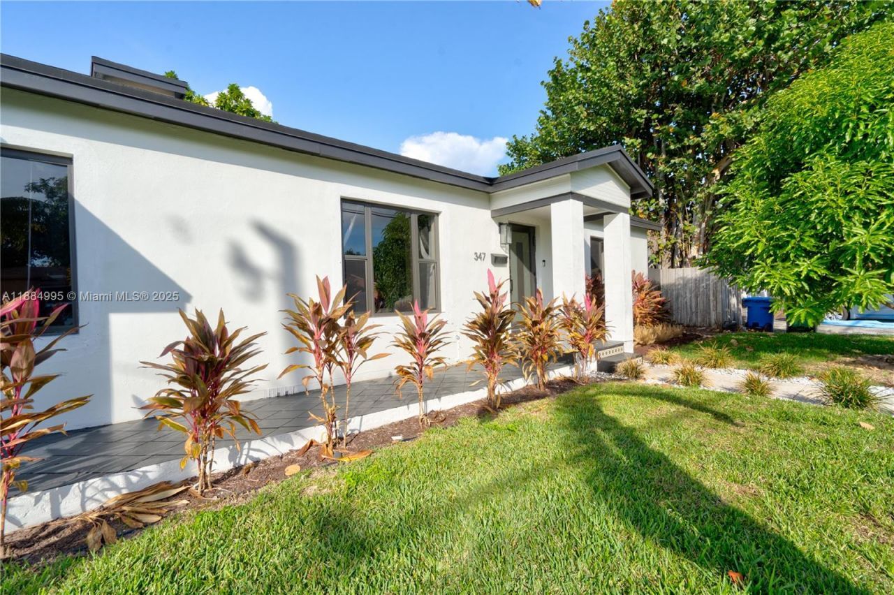 347 NE 110th St, Miami, FL 33161 Photo