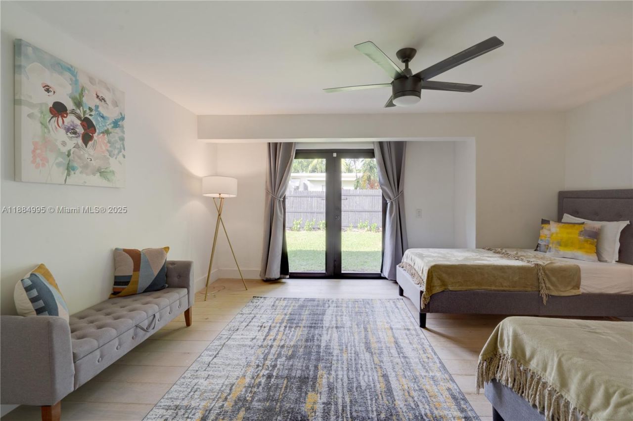 347 NE 110th St, Miami, FL 33161 Photo
