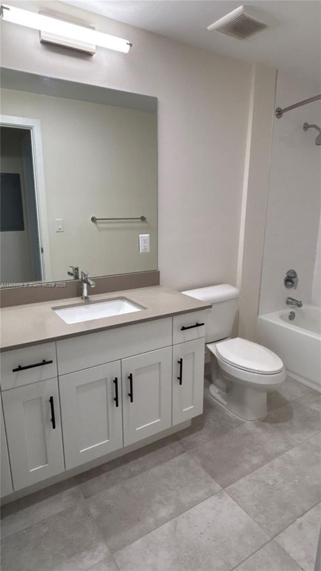 8894 NW 44 St, Unit 6-114, Sunrise, FL 33351 Photo
