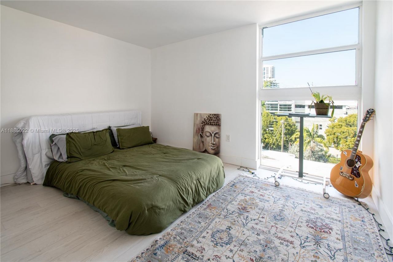 1035 West Ave, Unit 602, Miami Beach, FL 33139 Photo