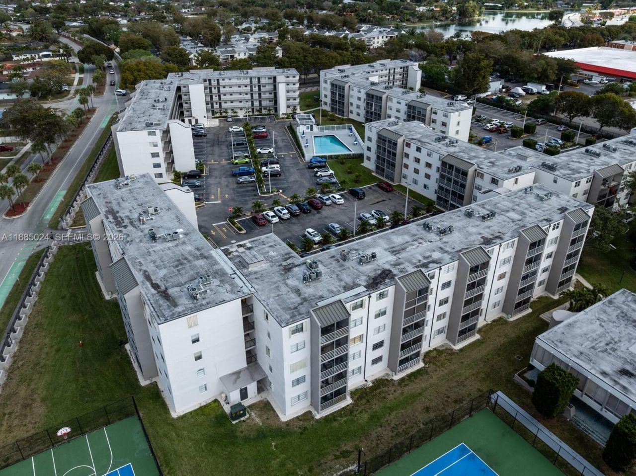 14180 SW 84th St, Unit 407-G, Miami, FL 33183 Photo