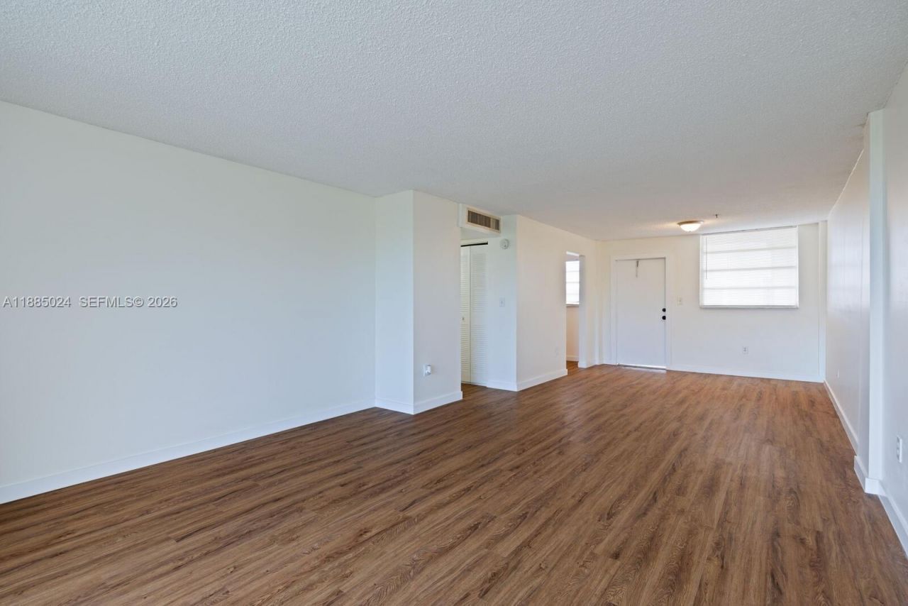 14180 SW 84th St, Unit 407-G, Miami, FL 33183 Photo