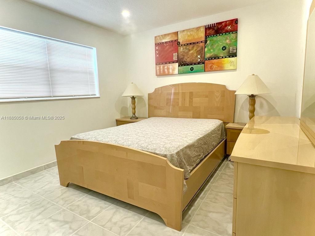 5051 W Oakland Park Blvd, Unit 204, Lauderdale Lakes, FL 33313 Photo