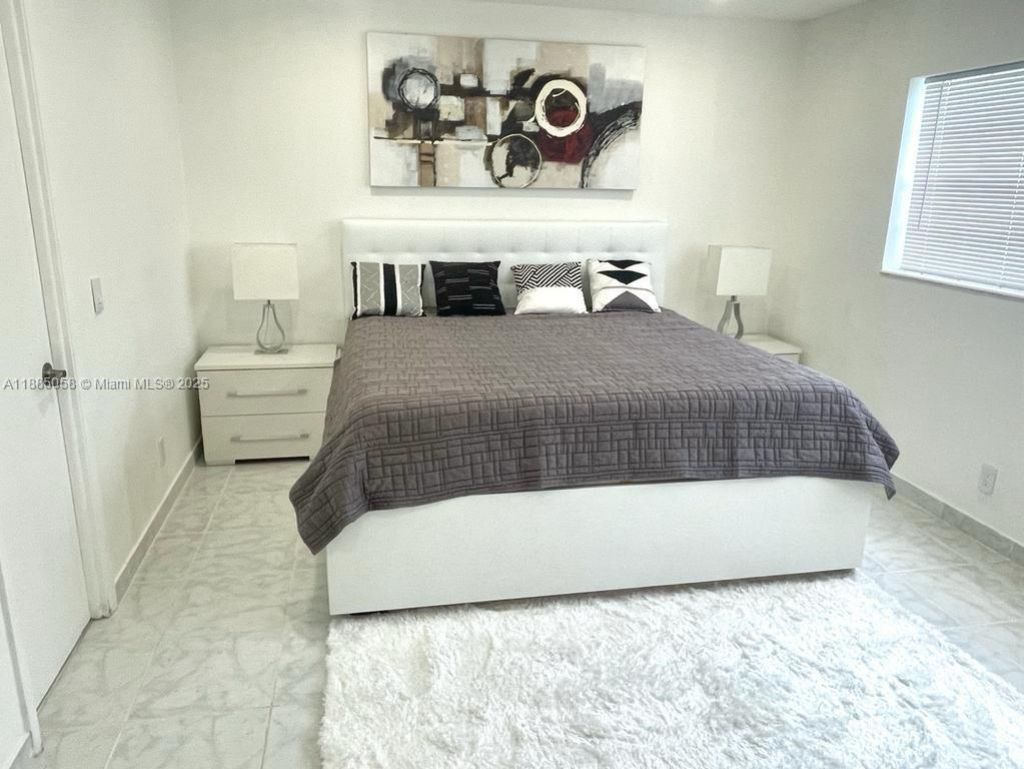 5051 W Oakland Park Blvd, Unit 204, Lauderdale Lakes, FL 33313 Photo