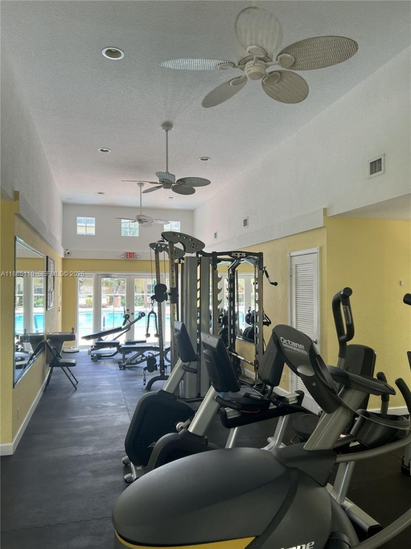 150 NE 15th Ave, Unit 144, Fort Lauderdale, FL 33301 Photo