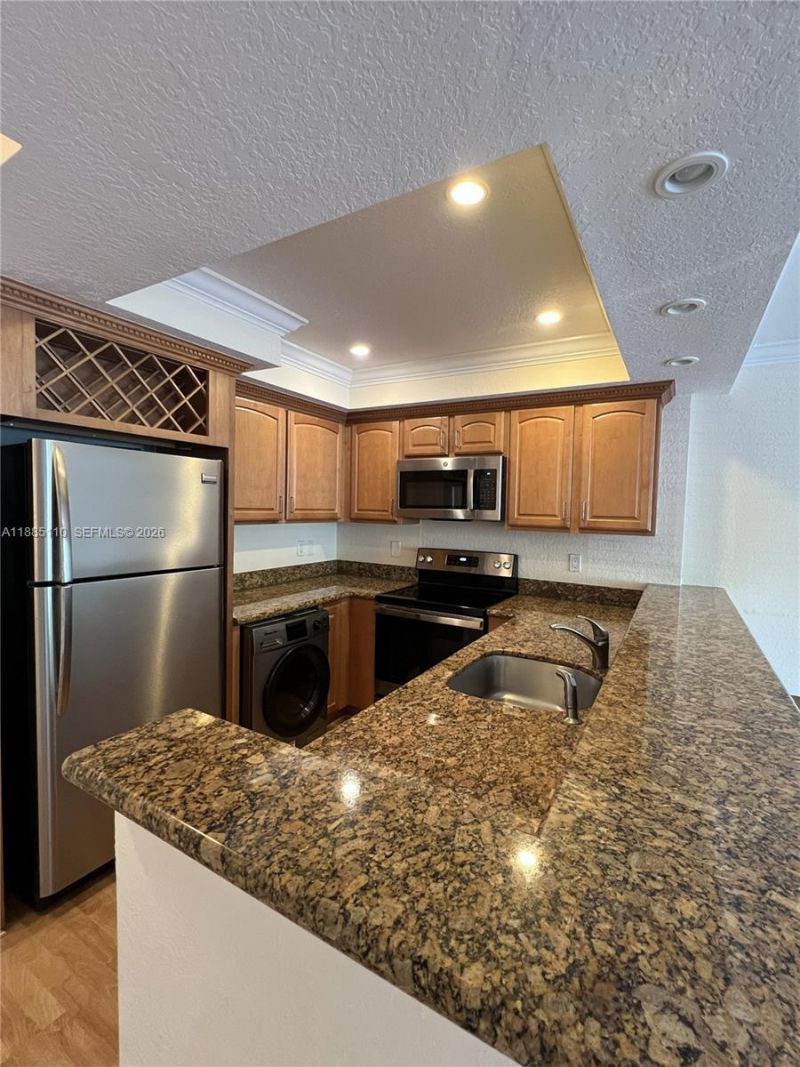 150 NE 15th Ave, Unit 144, Fort Lauderdale, FL 33301 Photo