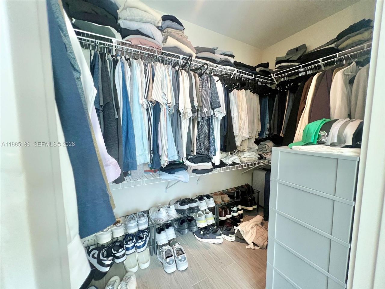 1080 Brickell Ave, Unit 2206, Miami, FL 33131 Photo