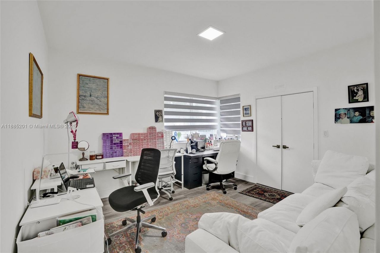 3784 Sheridan Ave, Miami Beach, FL 33140 Photo