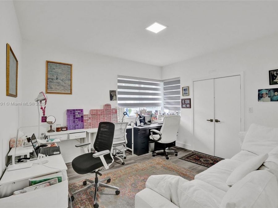 Property Image 36