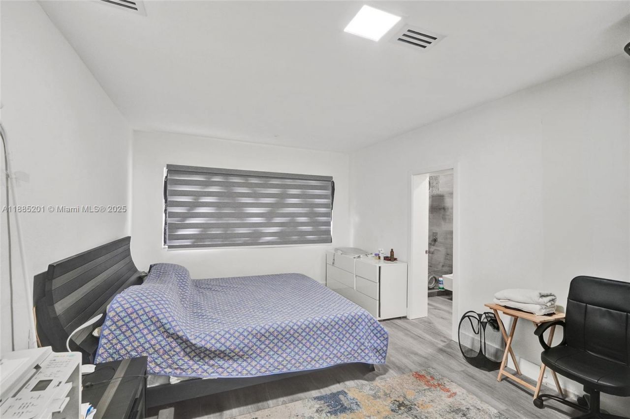 3784 Sheridan Ave, Miami Beach, FL 33140 Photo