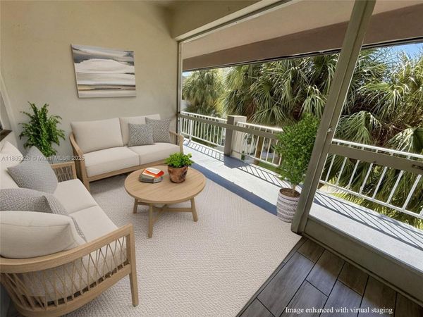 250 Layne Blvd, Unit 307, Hallandale Beach, FL 33009