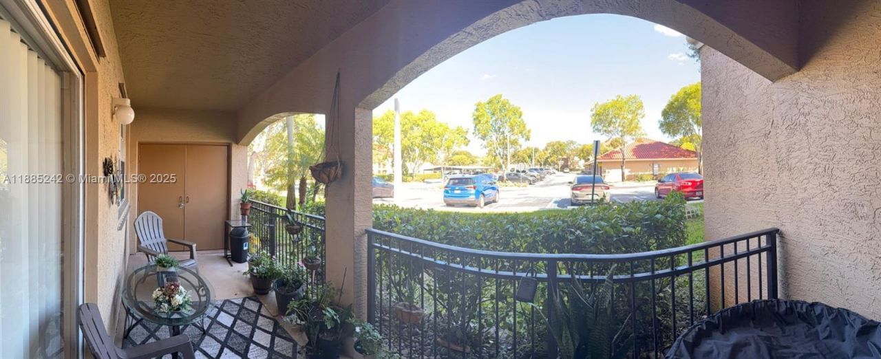 200 SW 117th Ter, Unit 10103, Pembroke Pines, FL 33025 Photo