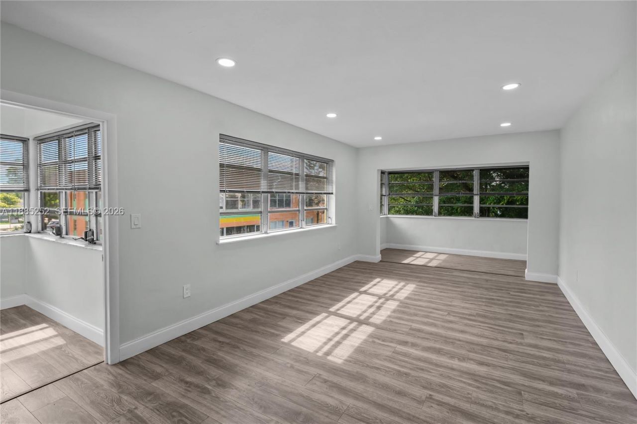 245 NE 191st St, Unit 3014, Miami, FL 33179 Photo
