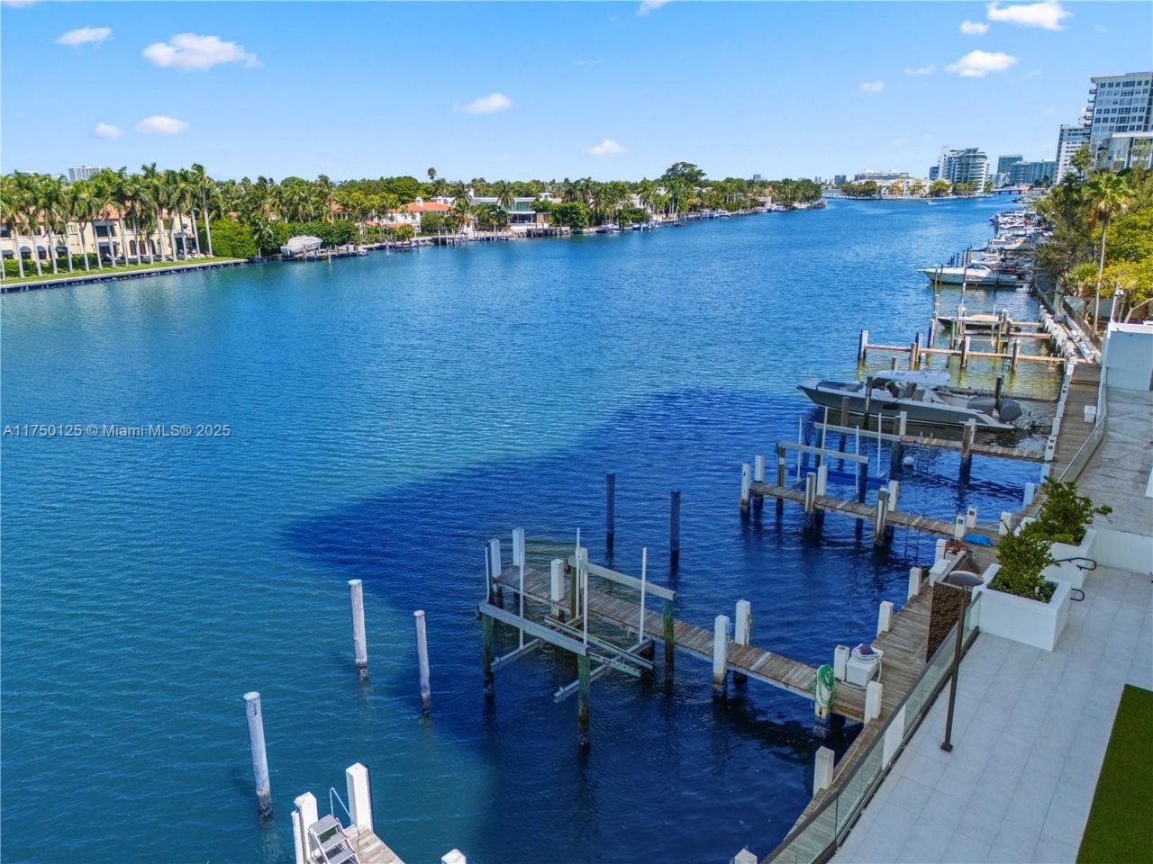 5500 Collins Ave, Unit 802, Miami Beach, FL 33140 Photo