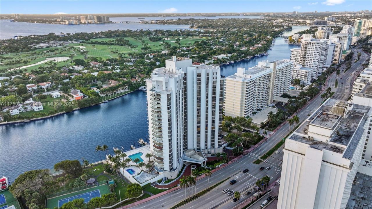 5500 Collins Ave, Unit 802, Miami Beach, FL 33140 Photo