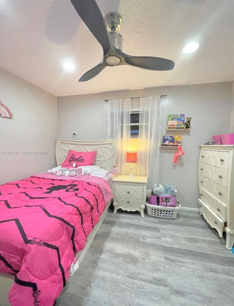 15421 SW 158th St, Miami, FL 33187 Photo