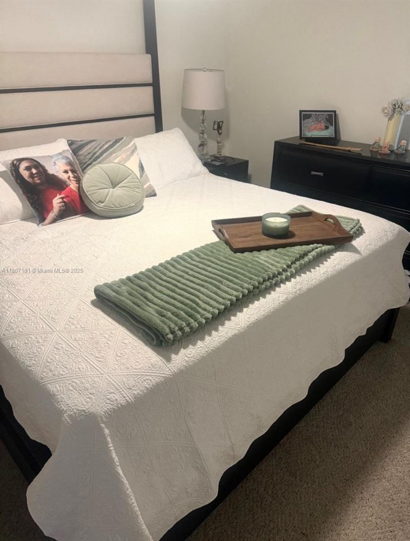 15421 SW 158th St, Miami, FL 33187 Photo