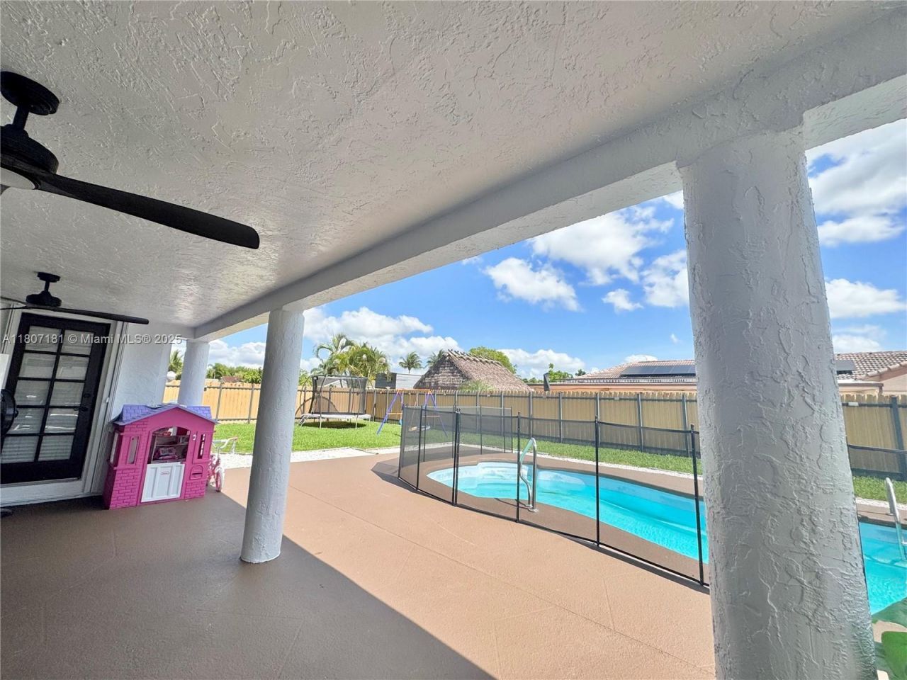 15421 SW 158th St, Miami, FL 33187 Photo