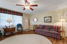 344 Lantana Drive photo 4