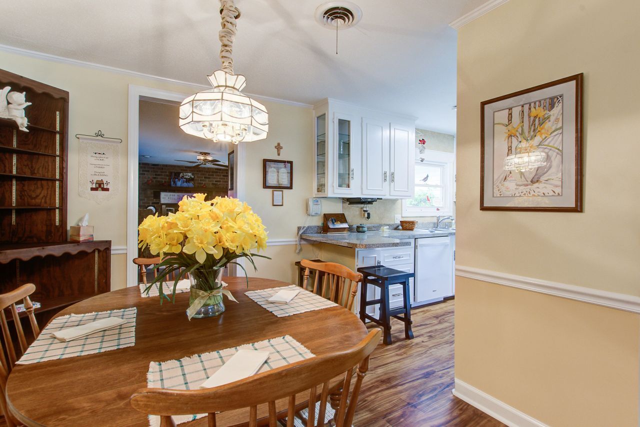 344 Lantana Drive Photo 6