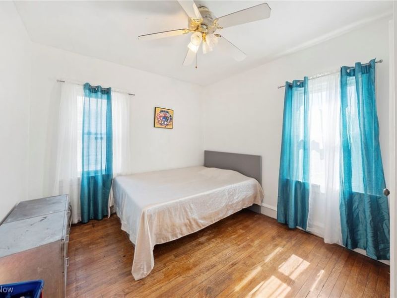 7115 Hampstead Avenue, Parma, OH 44129 Photo 12