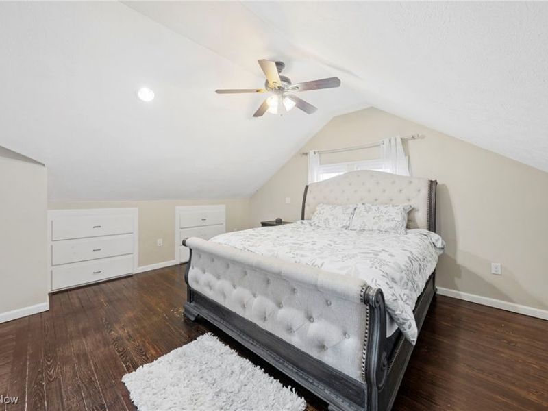 7115 Hampstead Avenue, Parma, OH 44129 Photo 16