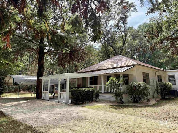 826 Westside Road, Castleberry, AL 36432