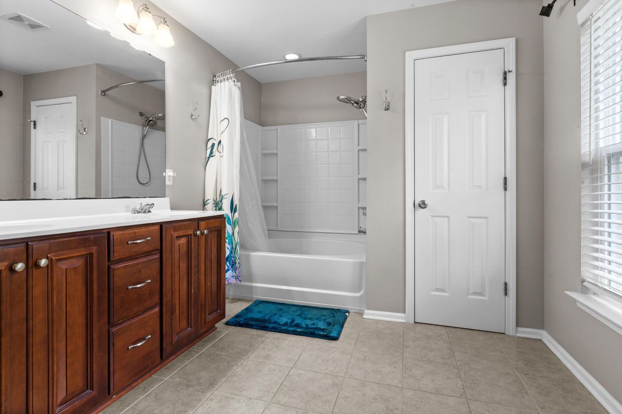 218 Austin Creek Court Photo 28