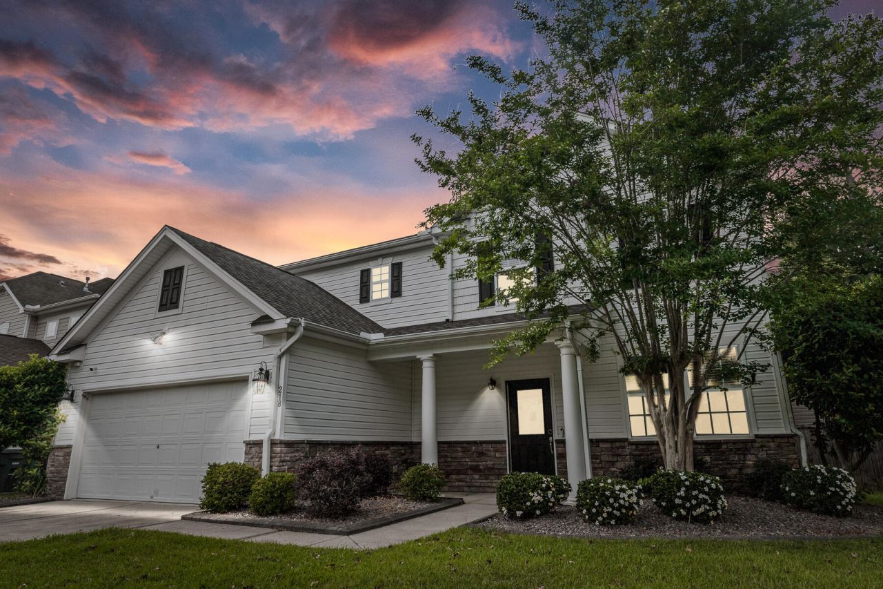 218 Austin Creek Court Photo 3