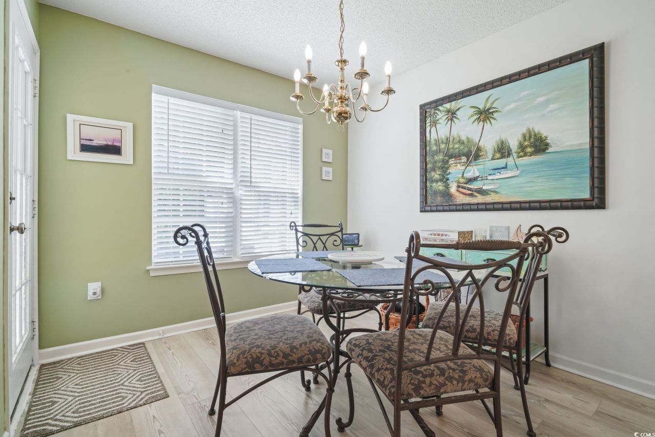 456 Red Rose Blvd. Photo 10