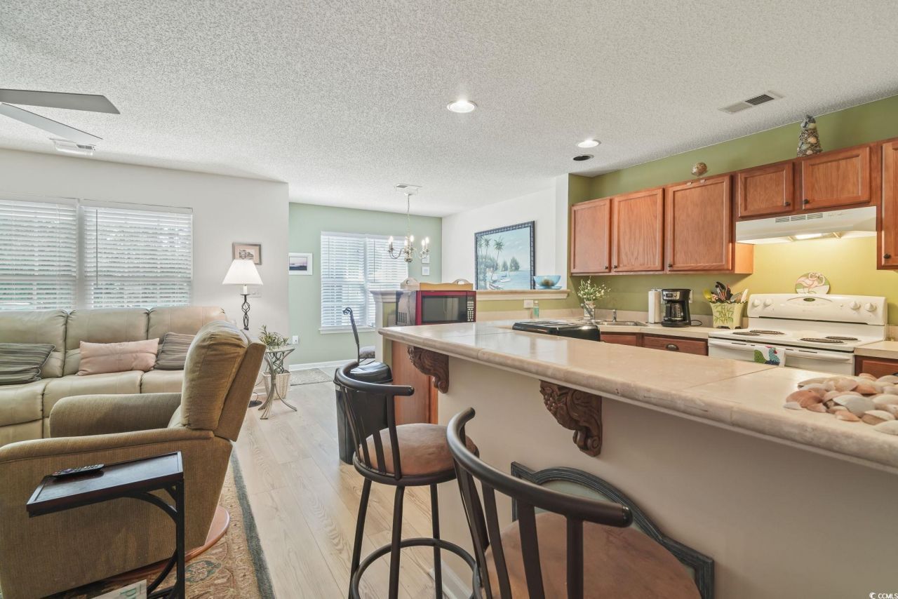 456 Red Rose Blvd. Photo 17