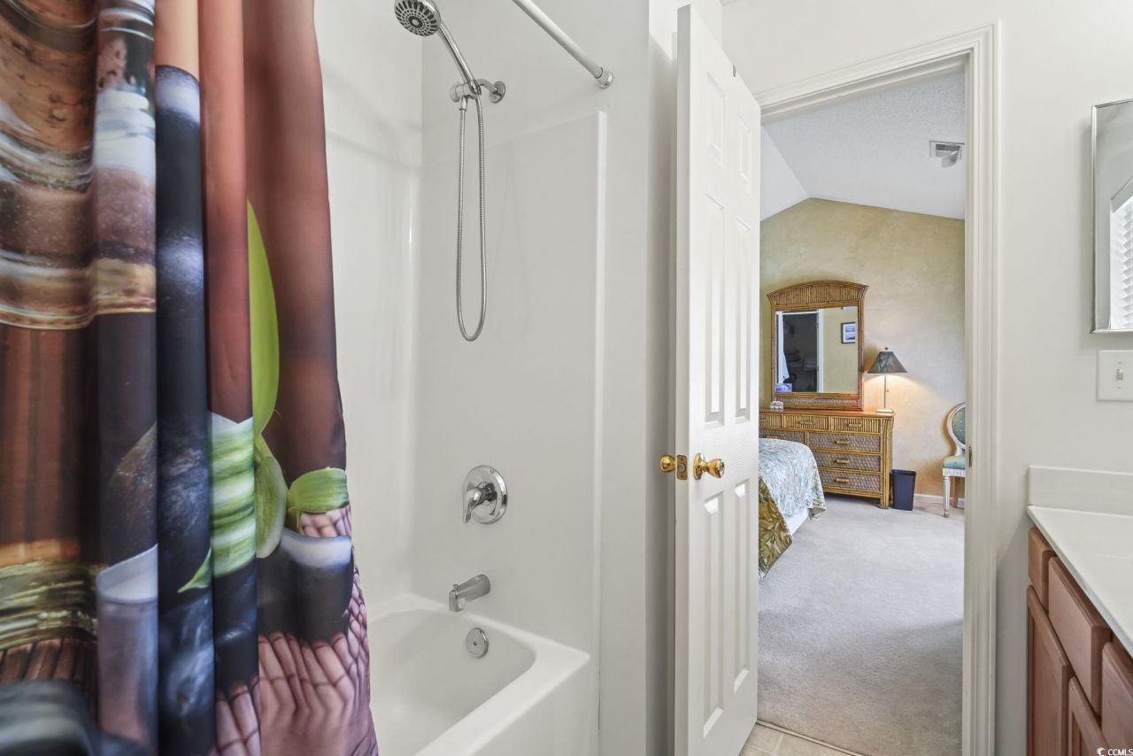 456 Red Rose Blvd. Photo 35