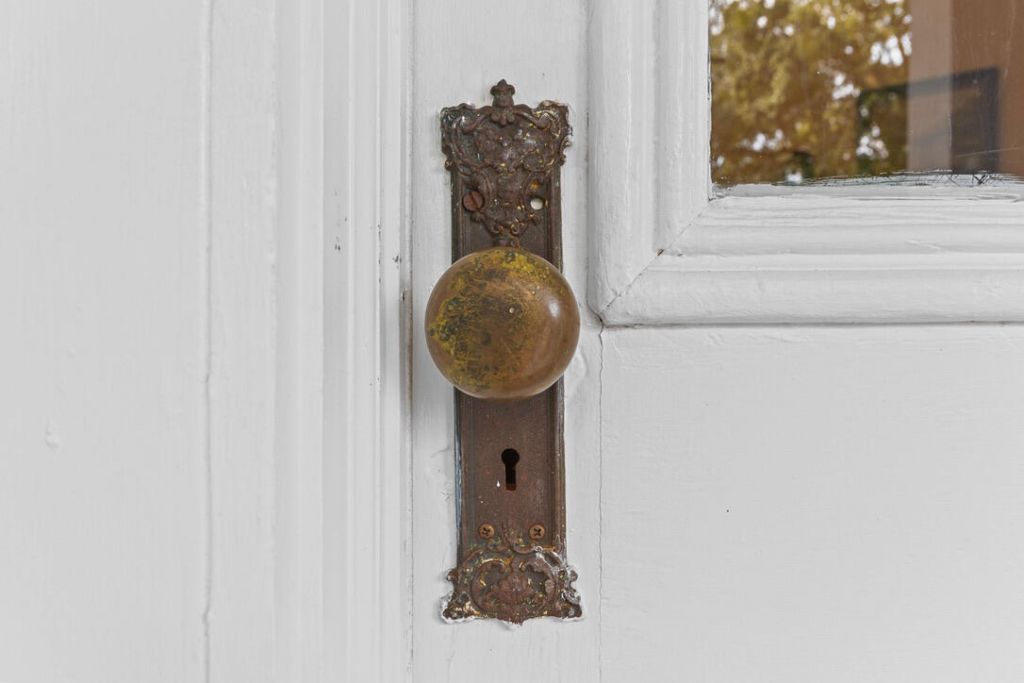 487 Hampton Street Photo 12