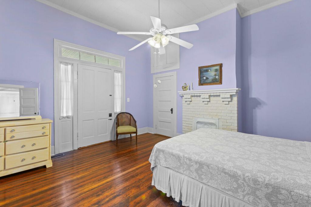 487 Hampton Street Photo 30